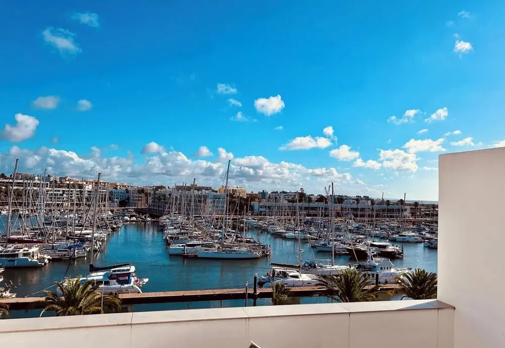 Lagos Marina View Studio Apartment on Main Avenue