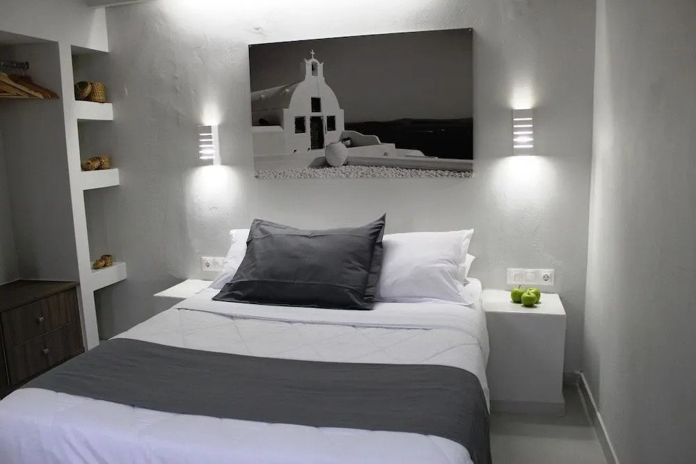 Sea La Vie Beachfront Suites