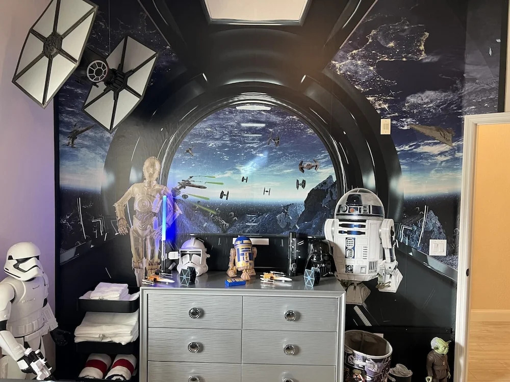 Star Wars Disney Like Resort