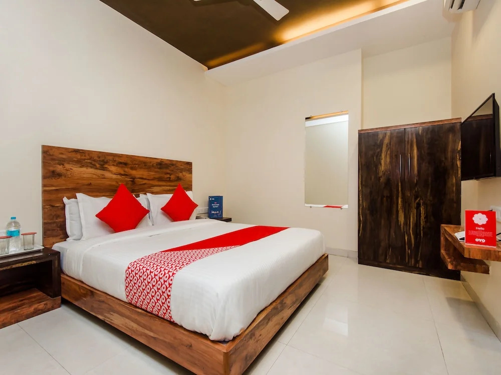 Hotel Sai Comforts