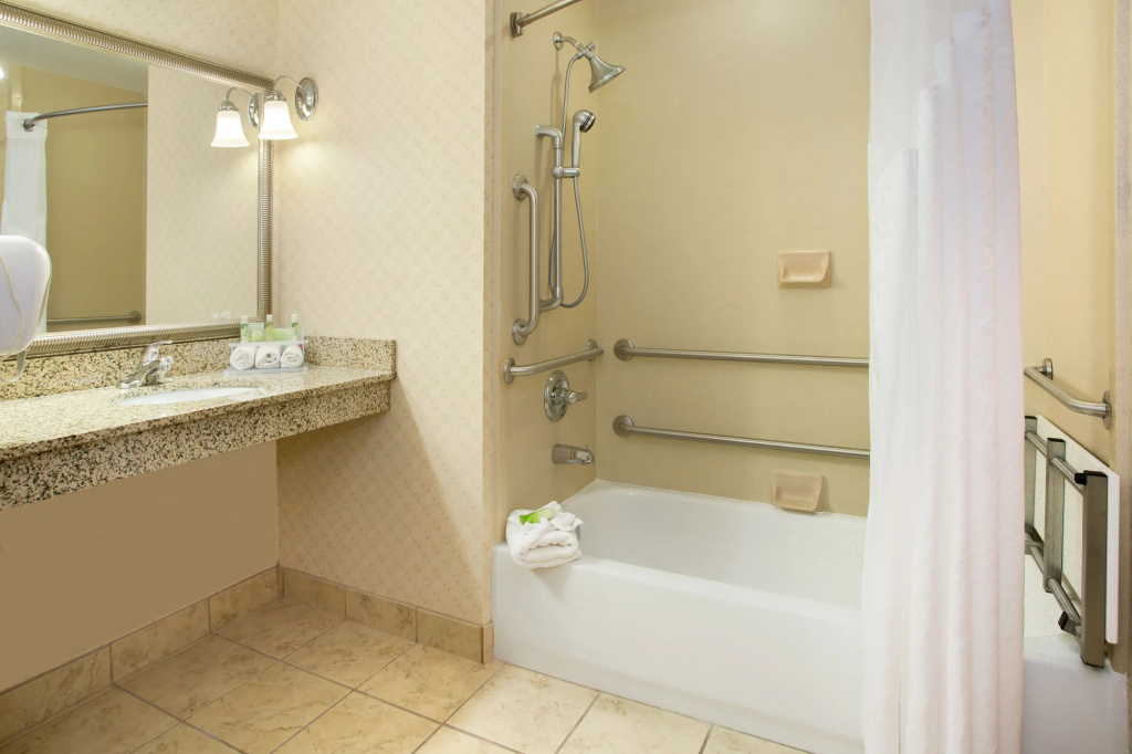 Holiday Inn Express Georgetown by IHG