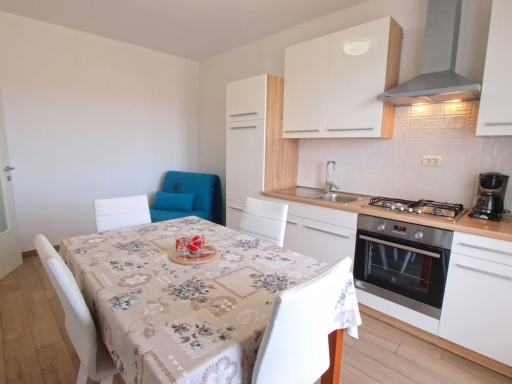 Apartment 1366