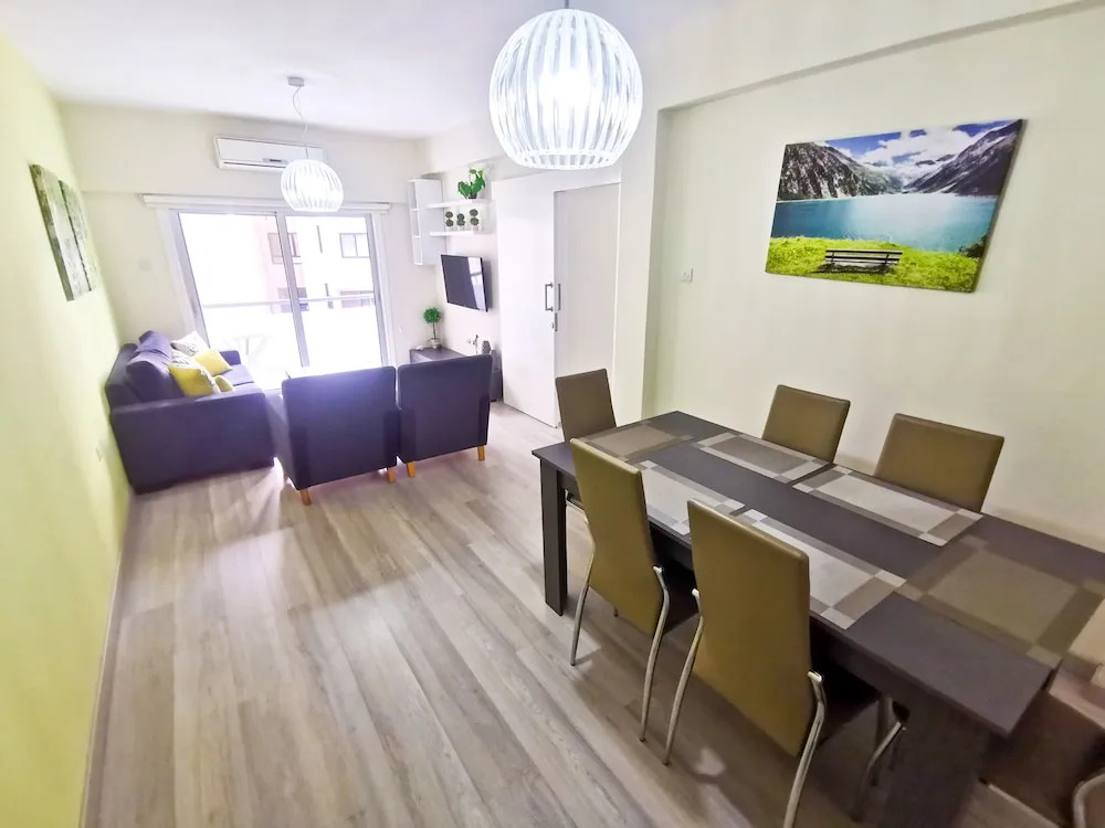 Beach-a-Holic Apartment