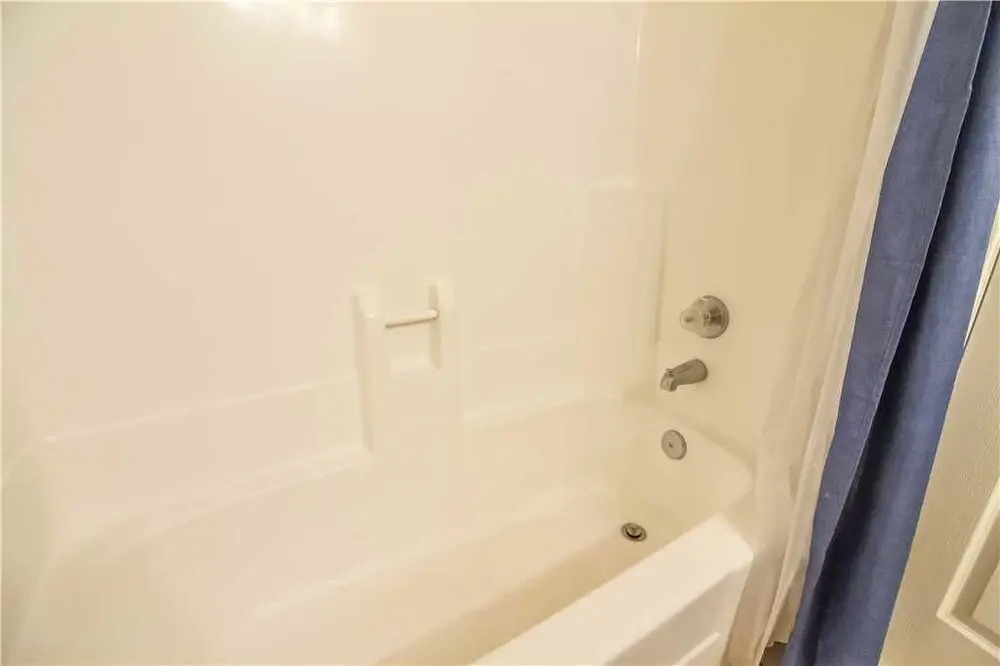 Beacher's Lodge 307 by Distinctive Beach Rentals