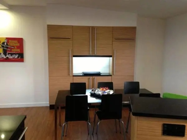 Caledonian Apartment