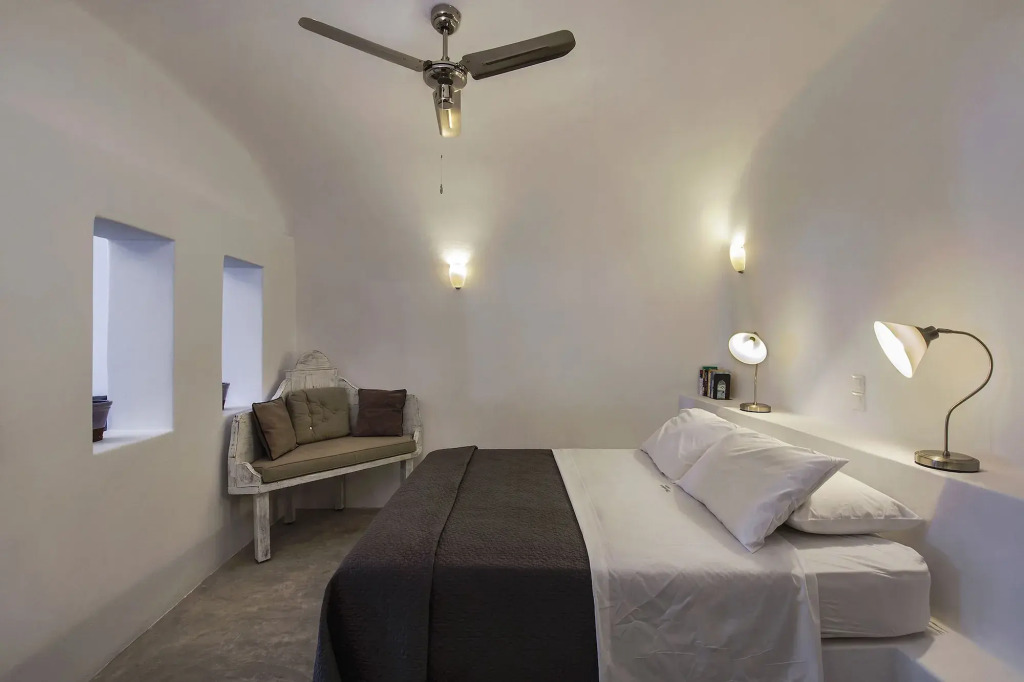 Theodora Suites