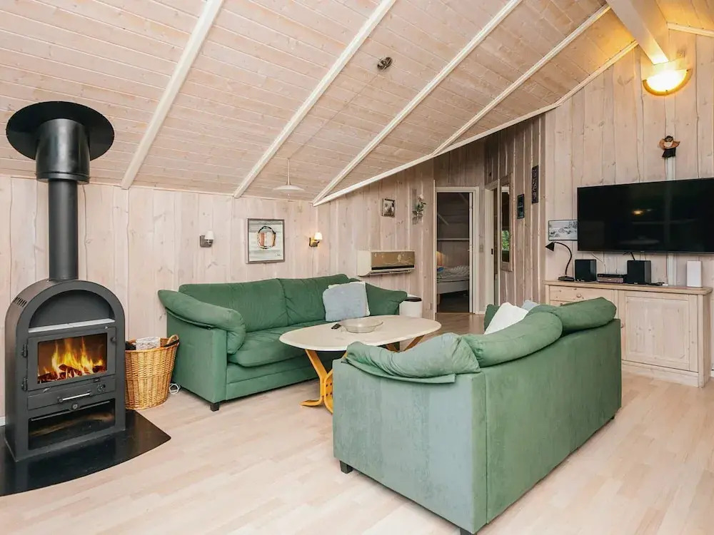Pleasing Holiday Home in Ebeltoft near Sea