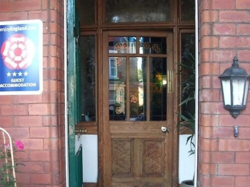Townhouse Bed & Breakfast