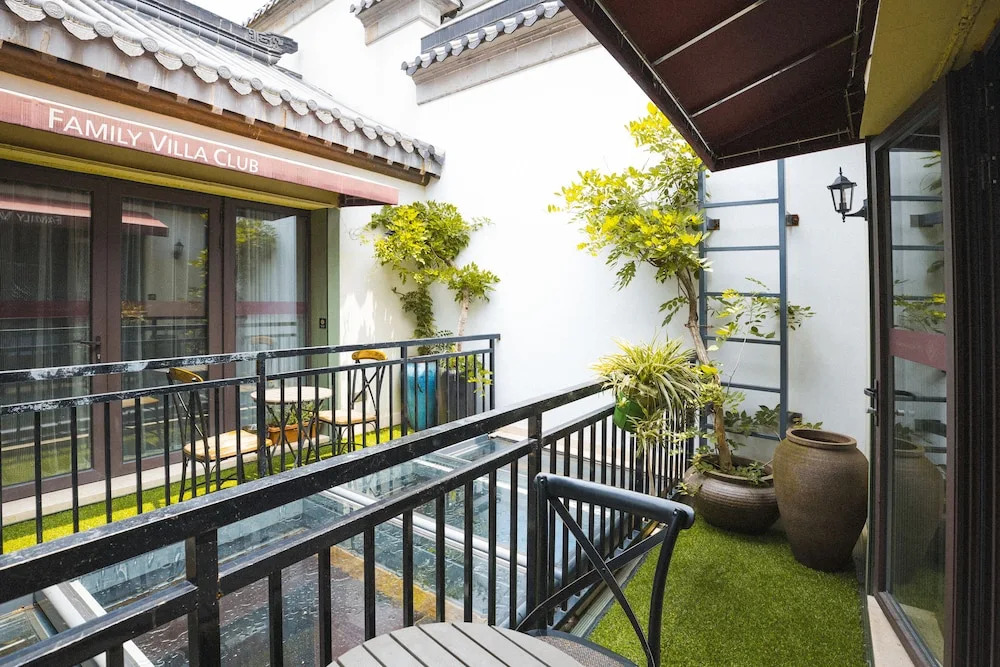 Floral Hotel Nanjing Jiashuhui