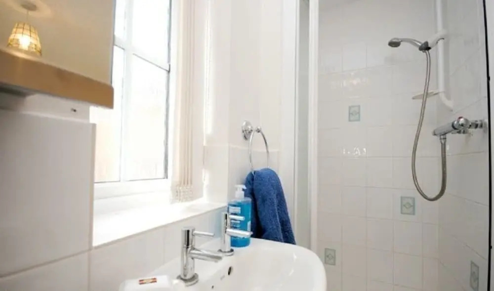 Oak Tree Cottage, Chichester 402120