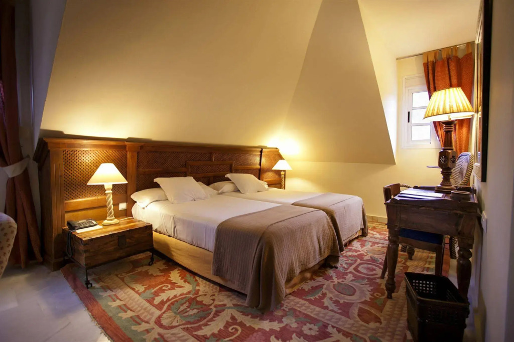 Hotel Hacienda Montenmedio