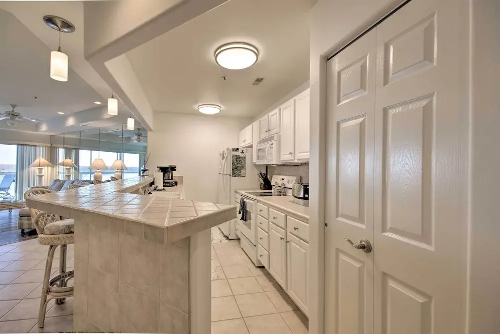Pool + Water Views! 3rd-floor Lake Ozark Retreat