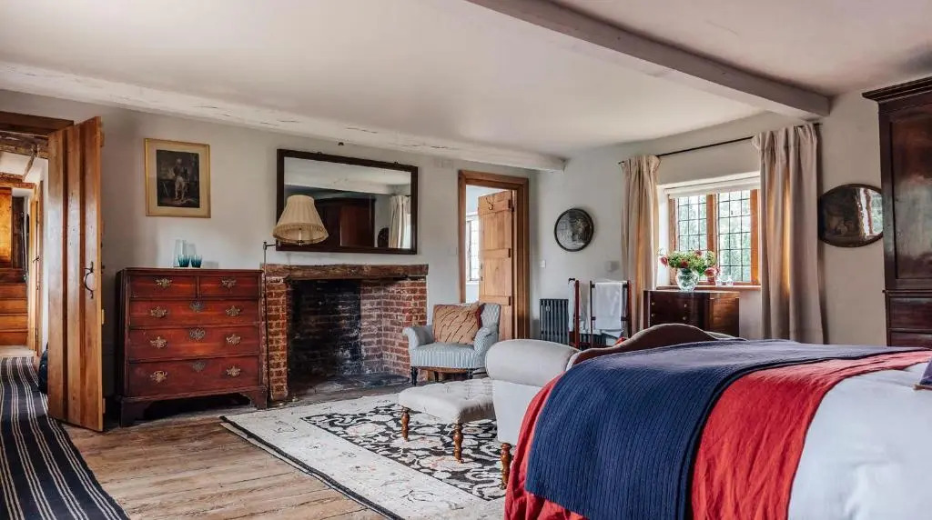 Luxury Tudor Hall Gardens Located on Breath-taking Norfolk Estate