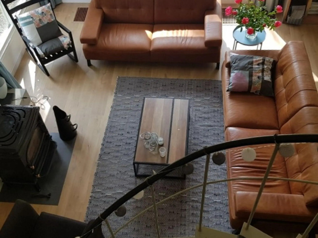 Great villa with recreation room and huge garden