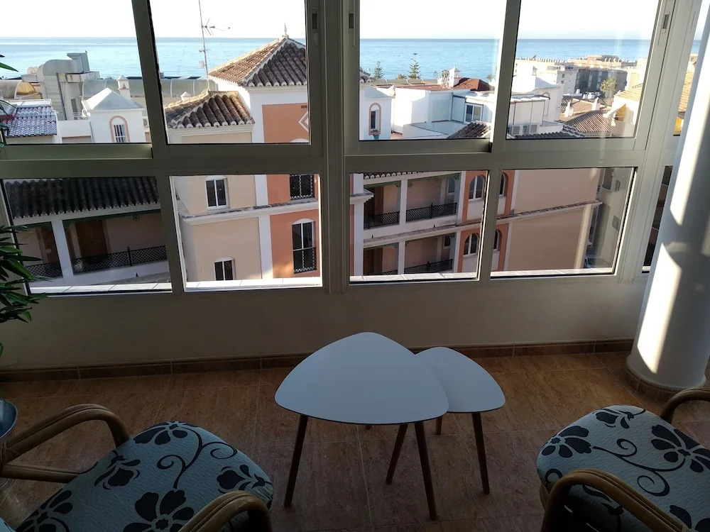 Torrox Costa Super Sunny Apartment With Pool Access, Free Wifi
