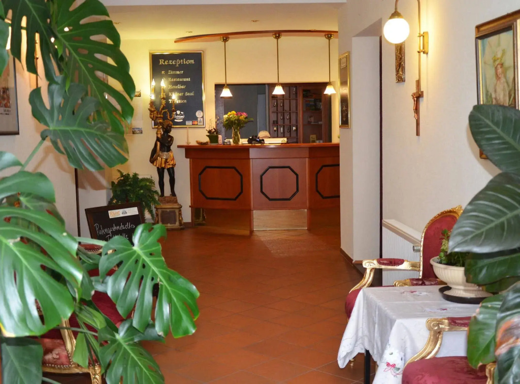 Hotel Zur Hallenburg
