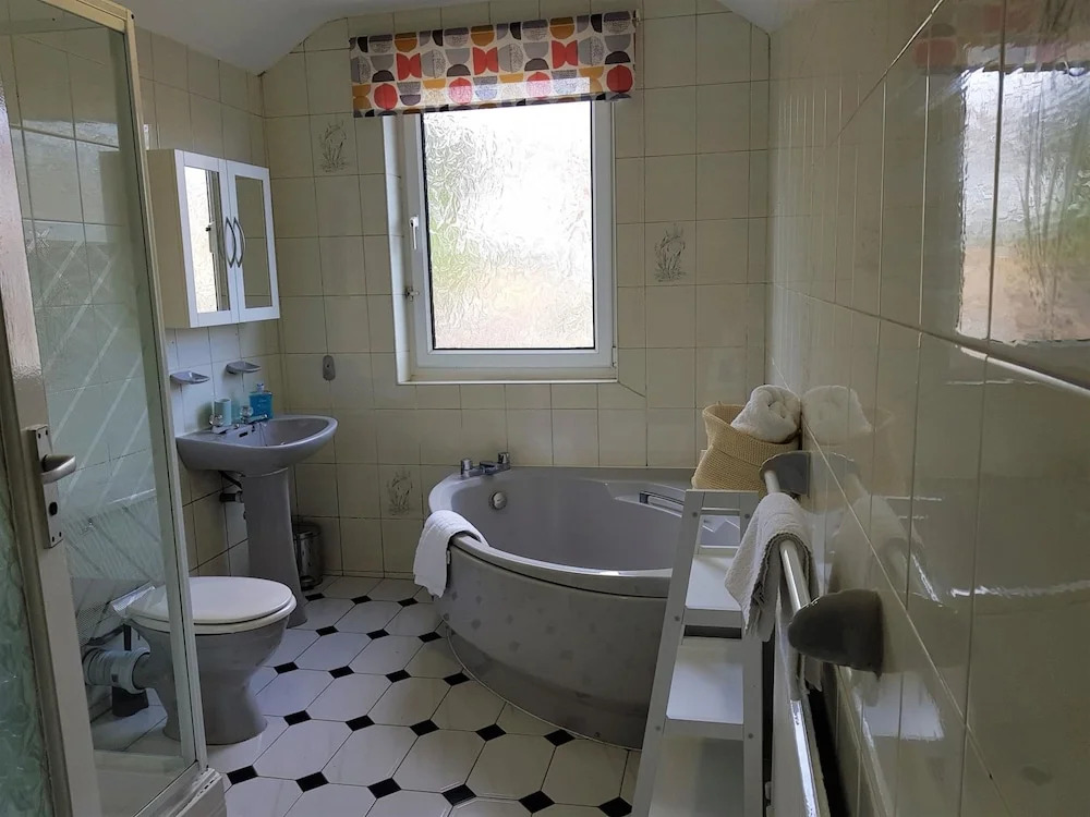Garden City House- Huku Kwetu
