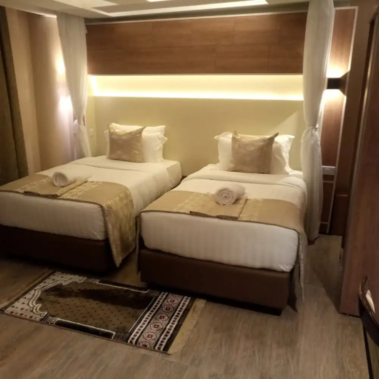 Hylise Hotel
