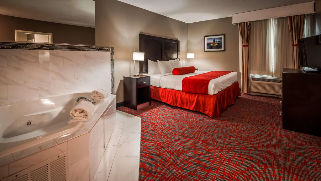 Comfort Inn & Suites North Charleston - Northwoods