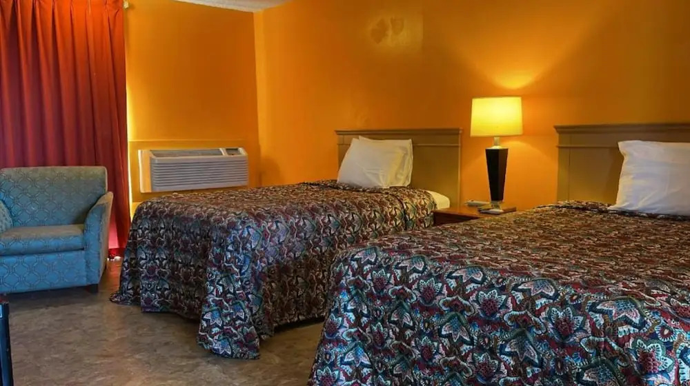 Lake Country Inn