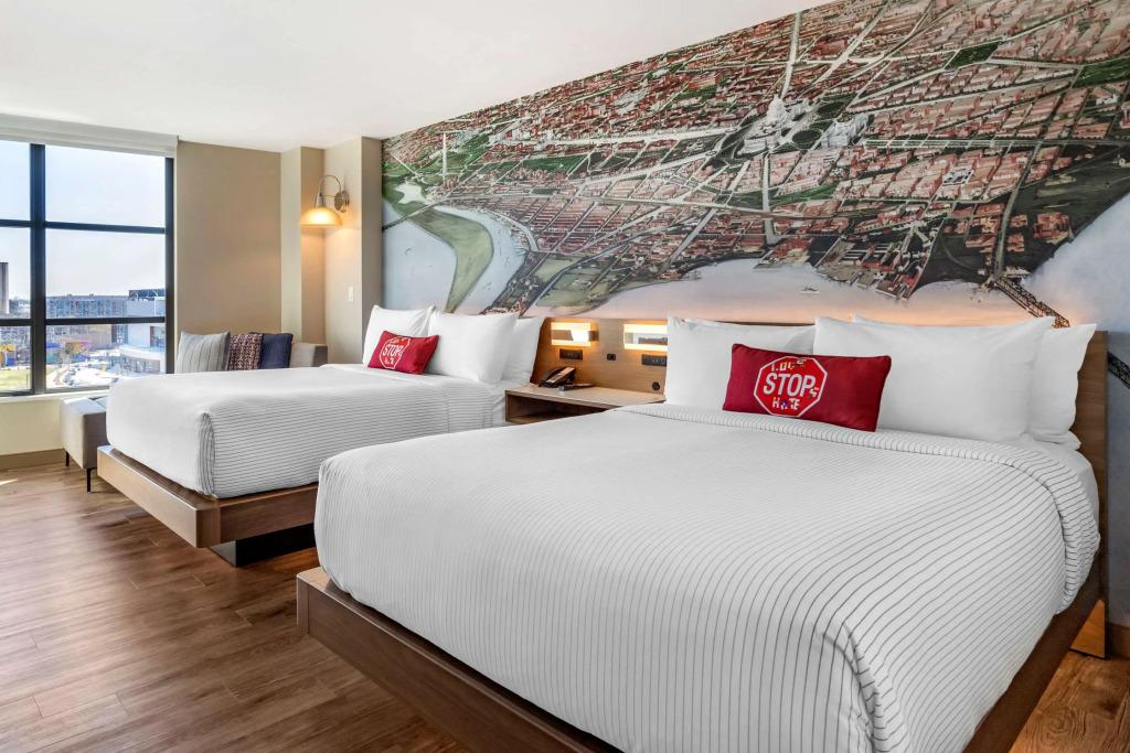 Cambria Hotel Washington DC Navy Yard Riverfront