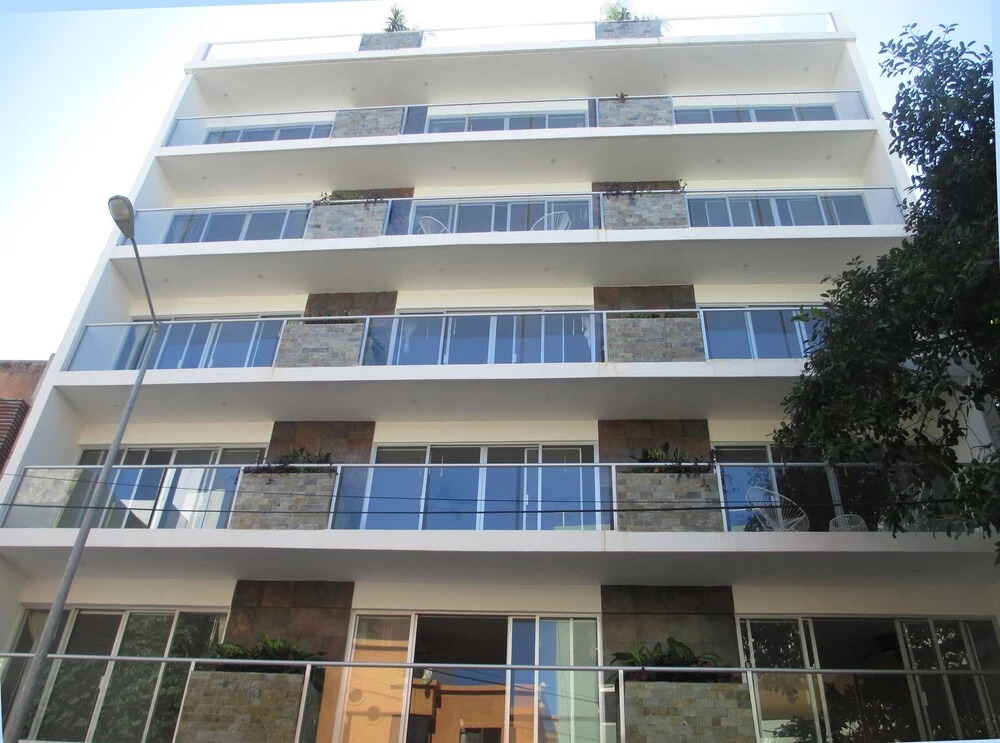 Quinta Bis Front King by SunandSea