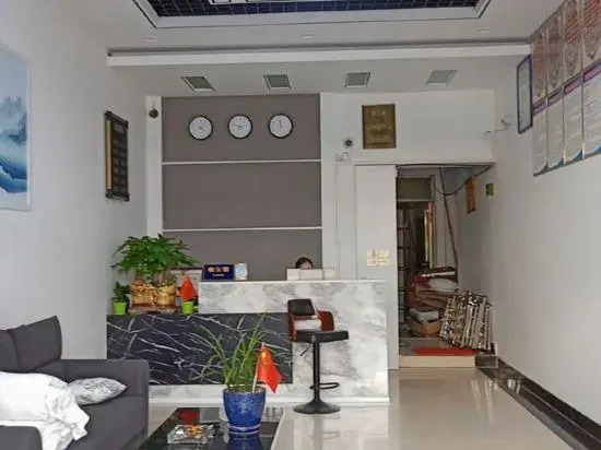 Runfeng Hotel Sandu