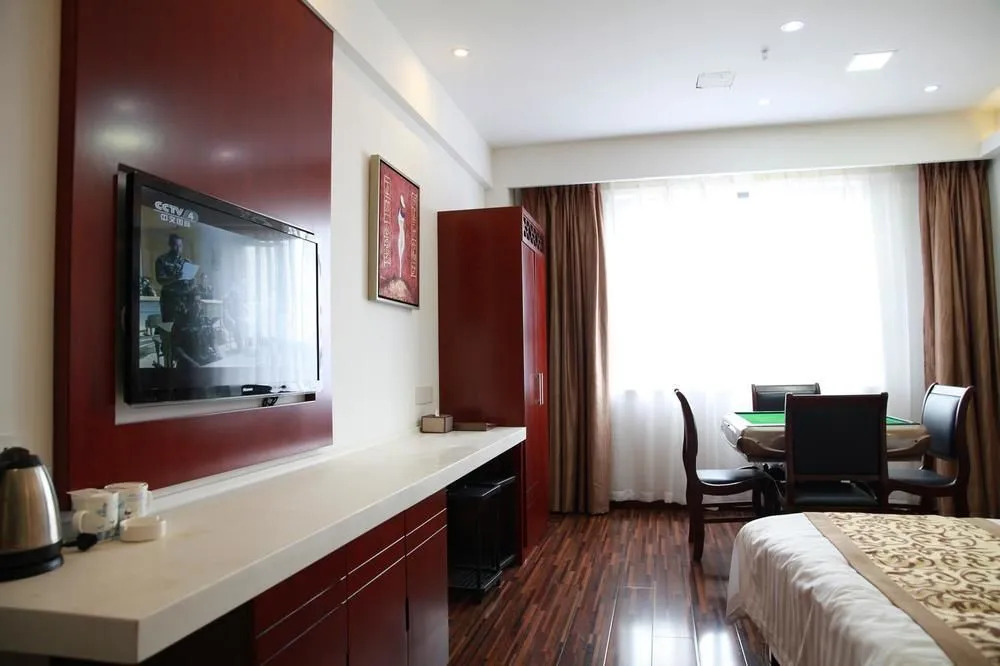 Honghu Jintai Hotel