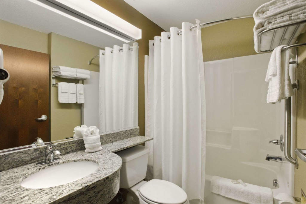 Microtel Inn & Suites by Wyndham Williston