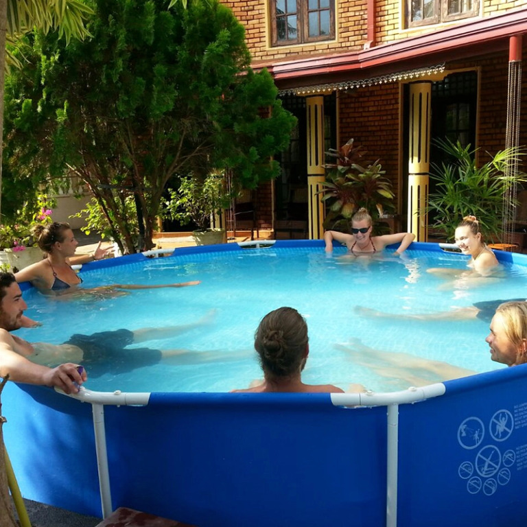 Colombo Beach Hostel