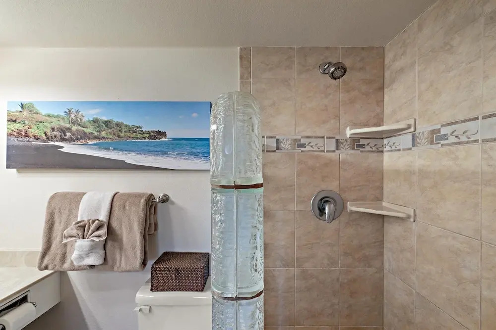 Kamaole Sands 9-301 - Luxurious Renovation, Split AC, Wi-fi, Ocean View Condo