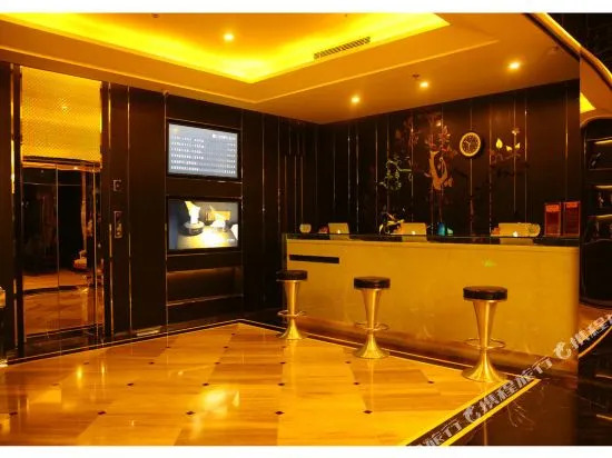Jiyi Hotel (Yining Beijing Road Branch)