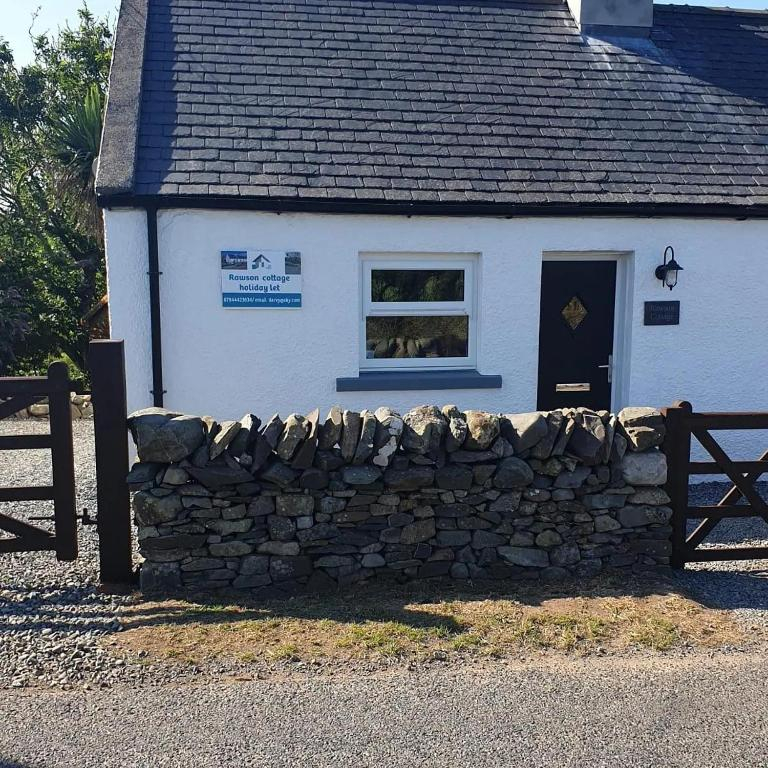 Beautiful 2-bed Semi Rural Cottage Enclosed Garden