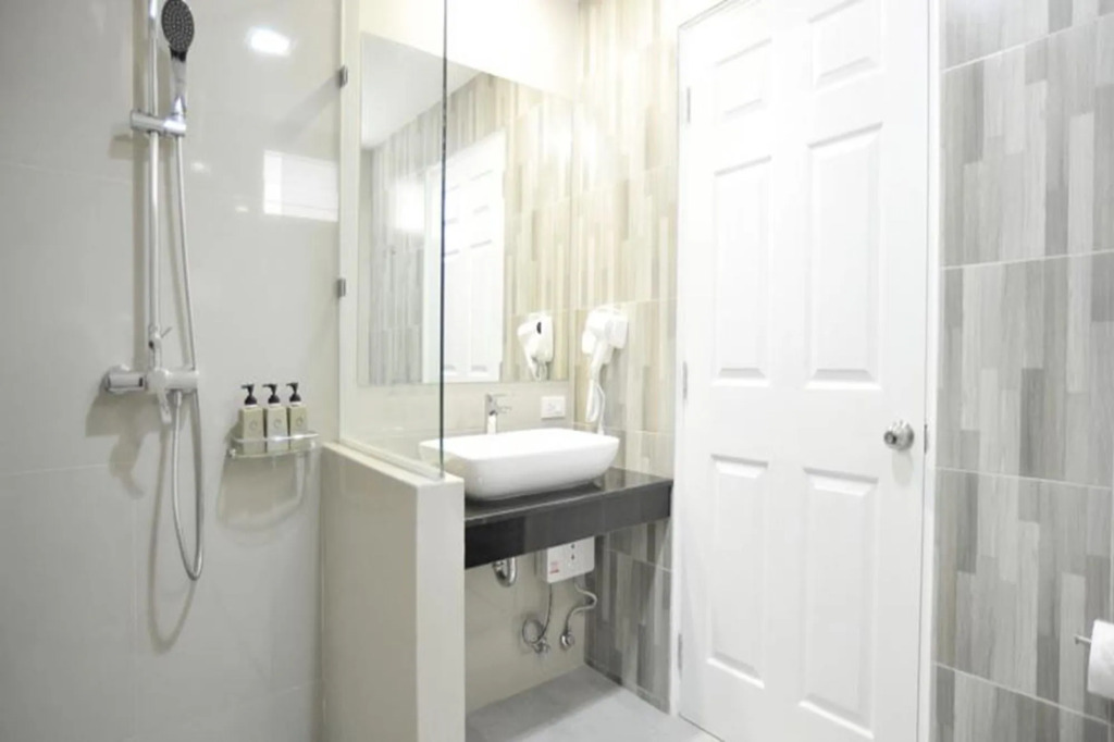 Combo Beach Hotel Samui