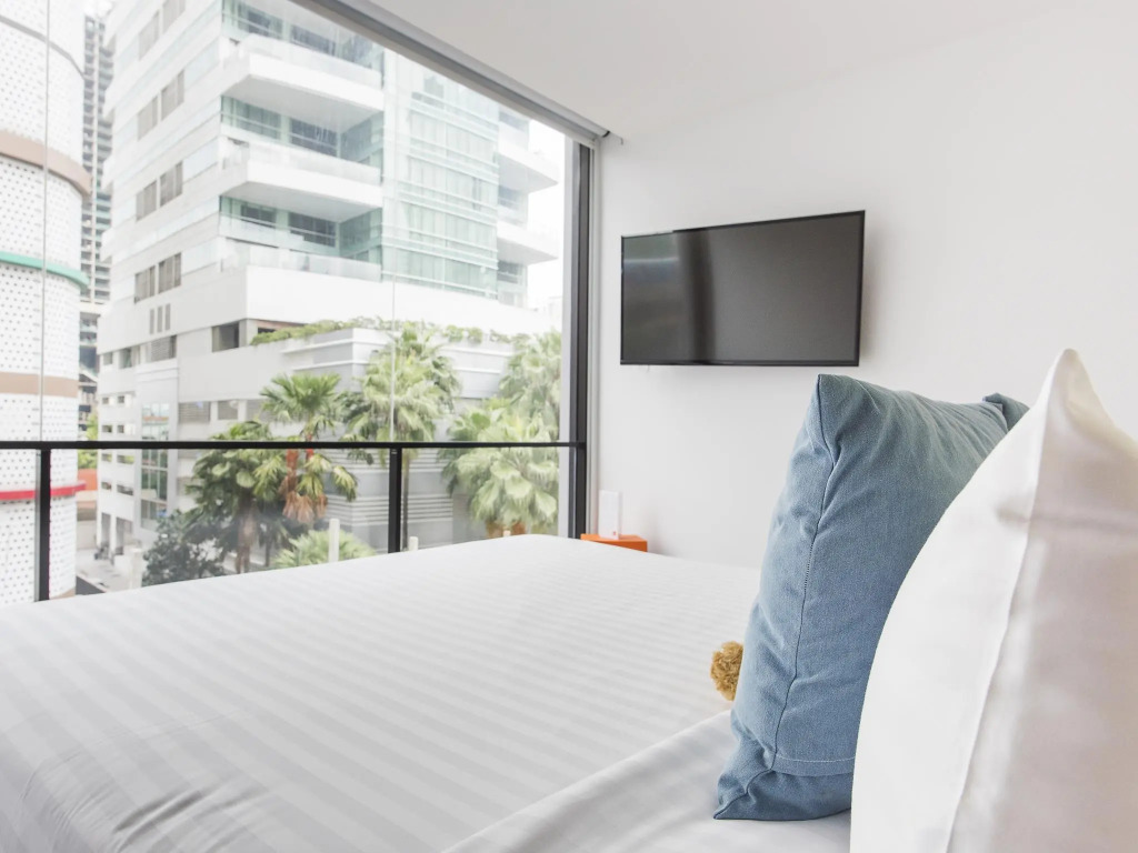 S Box Sukhumvit Hotel