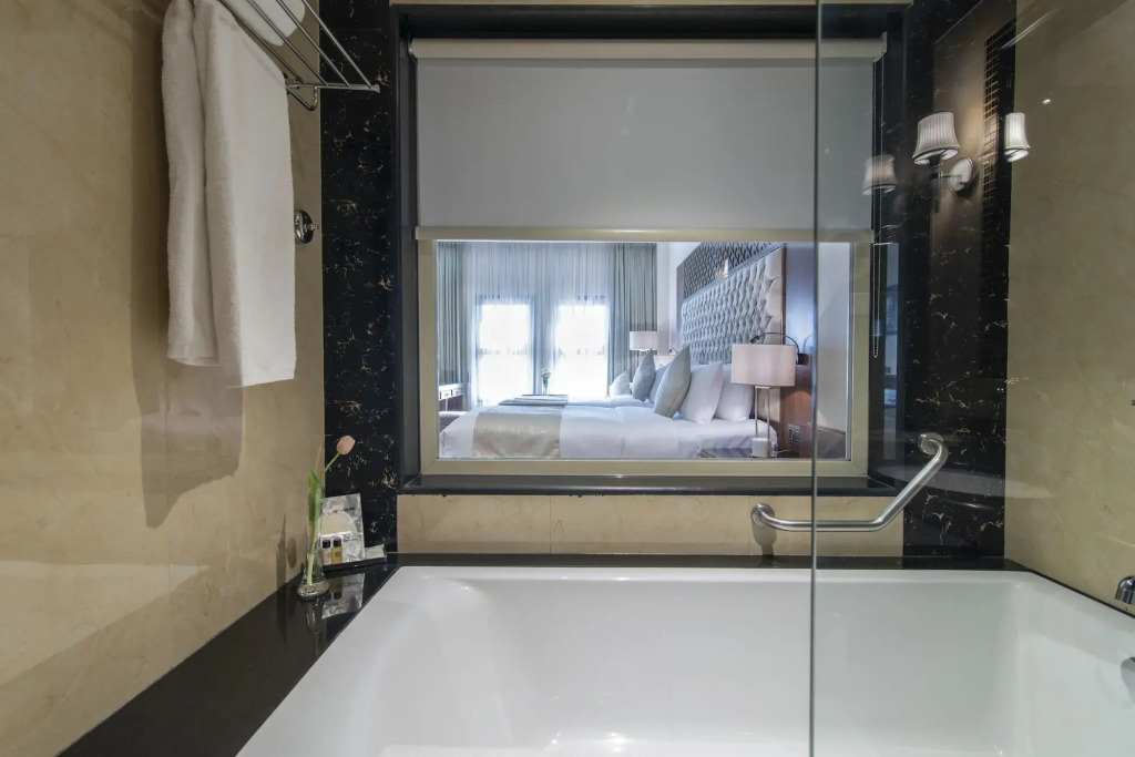 Vittori Palace Hotel and Residences