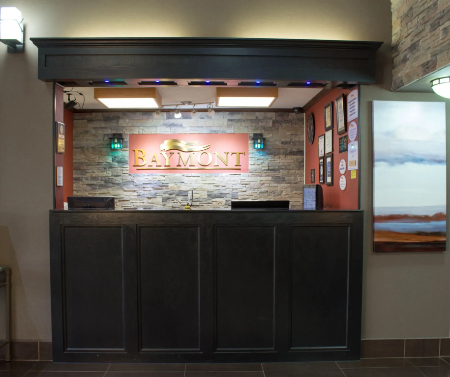 Baymont Inn and Suites Springfield