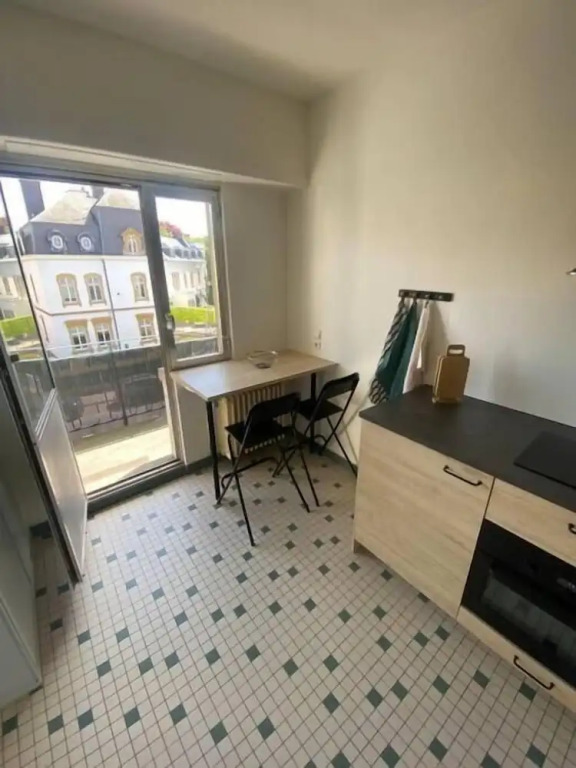 Spacious 1bed in City Center