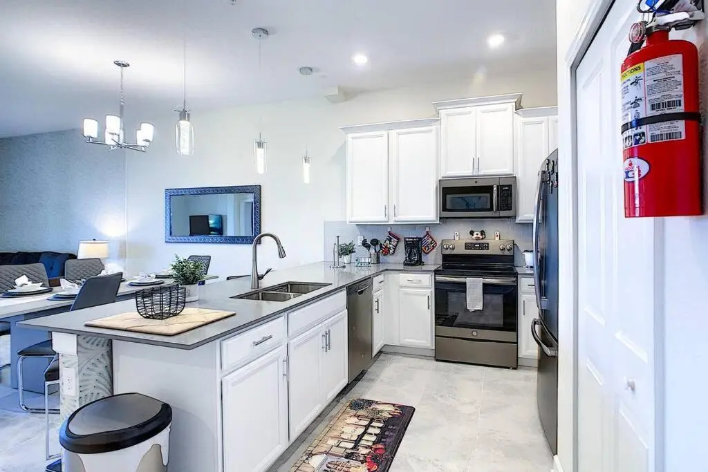 Luxury 2BR Thematic Condo in ChampionsGate