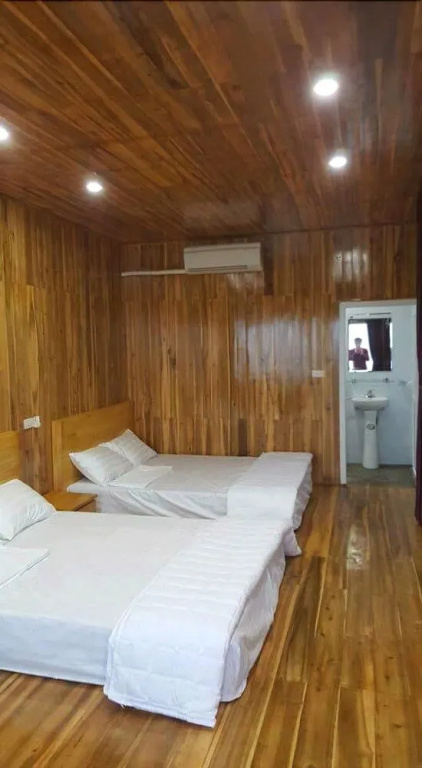 Thuy Hoang Resort