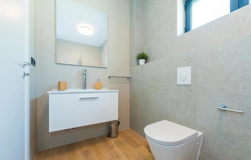 Pet Friendly Home In Tribunj