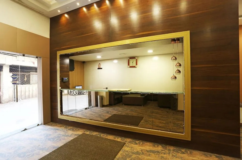 Oyo 22315 Hotel Rajdoot Gaurav