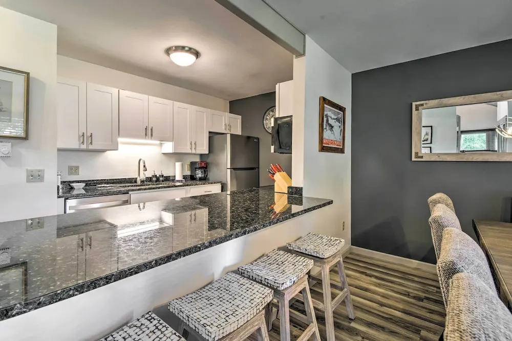 Cortland Abode: 1 Mi to Greek Peak Mountain Resort