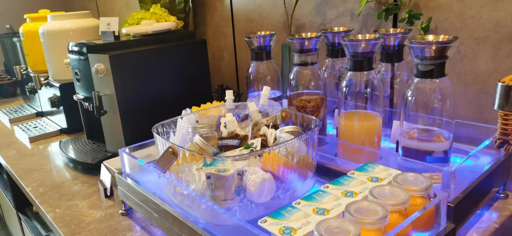 Homeinn Plus Hotel (Changzhi Bayi Square Weiyuanmen Middle Road)