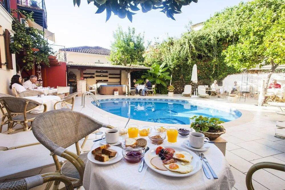 Paradise Hotel