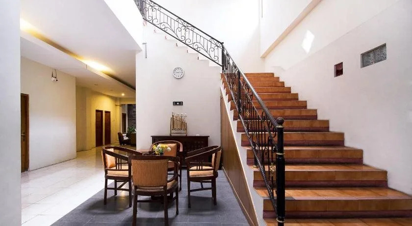 Nirvana Inn 2