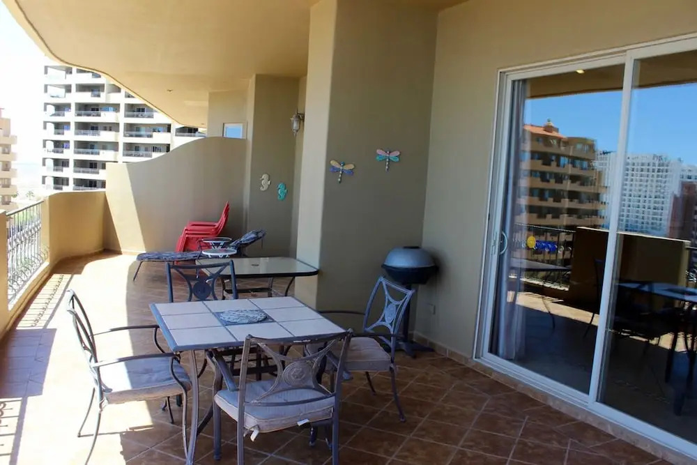 Bella Sirena 1BR 603-v by Casago