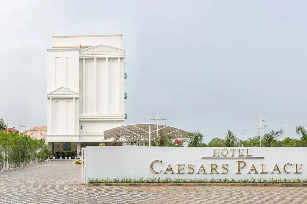 Mosaic Hotel