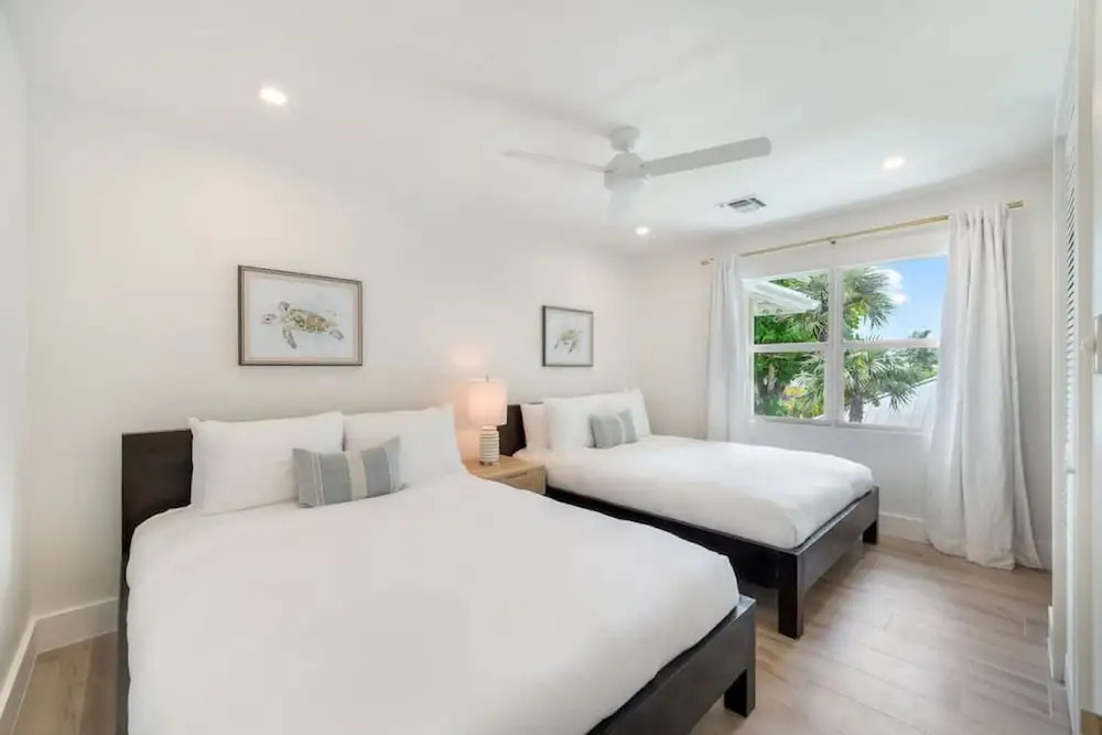 Cocoplum 10 in George Town