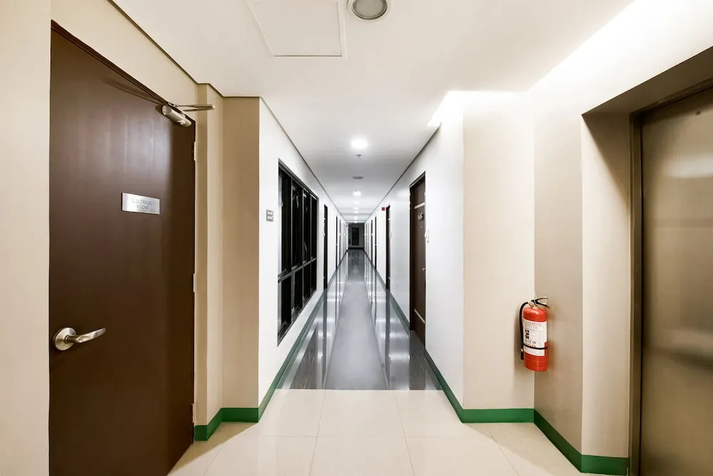 Oyo 445 Vinia Residences by Filinvest
